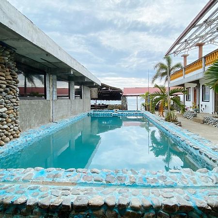 White Castle Beach Resort Iba Zambales Botolan Eksteriør billede