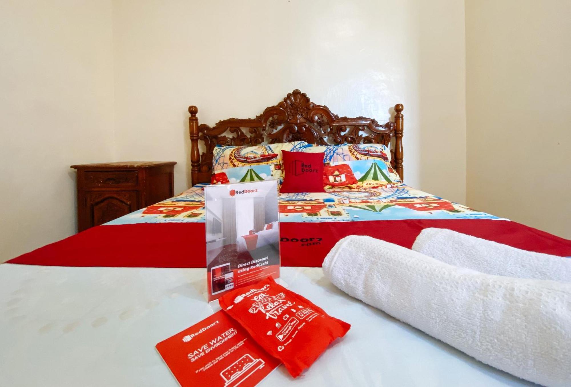 White Castle Beach Resort Iba Zambales Botolan Eksteriør billede
